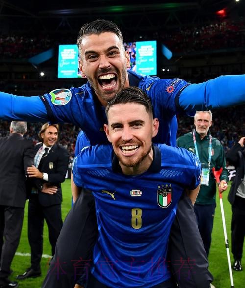 皇马有意引进斯皮纳佐拉作为马塞洛的替代者